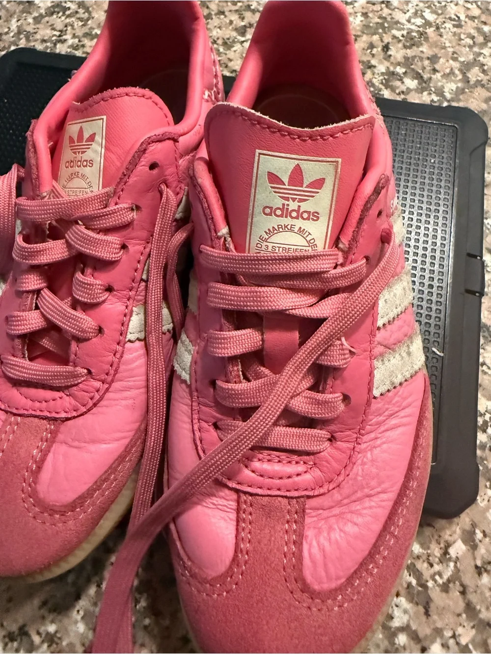 adidas vibrant pink